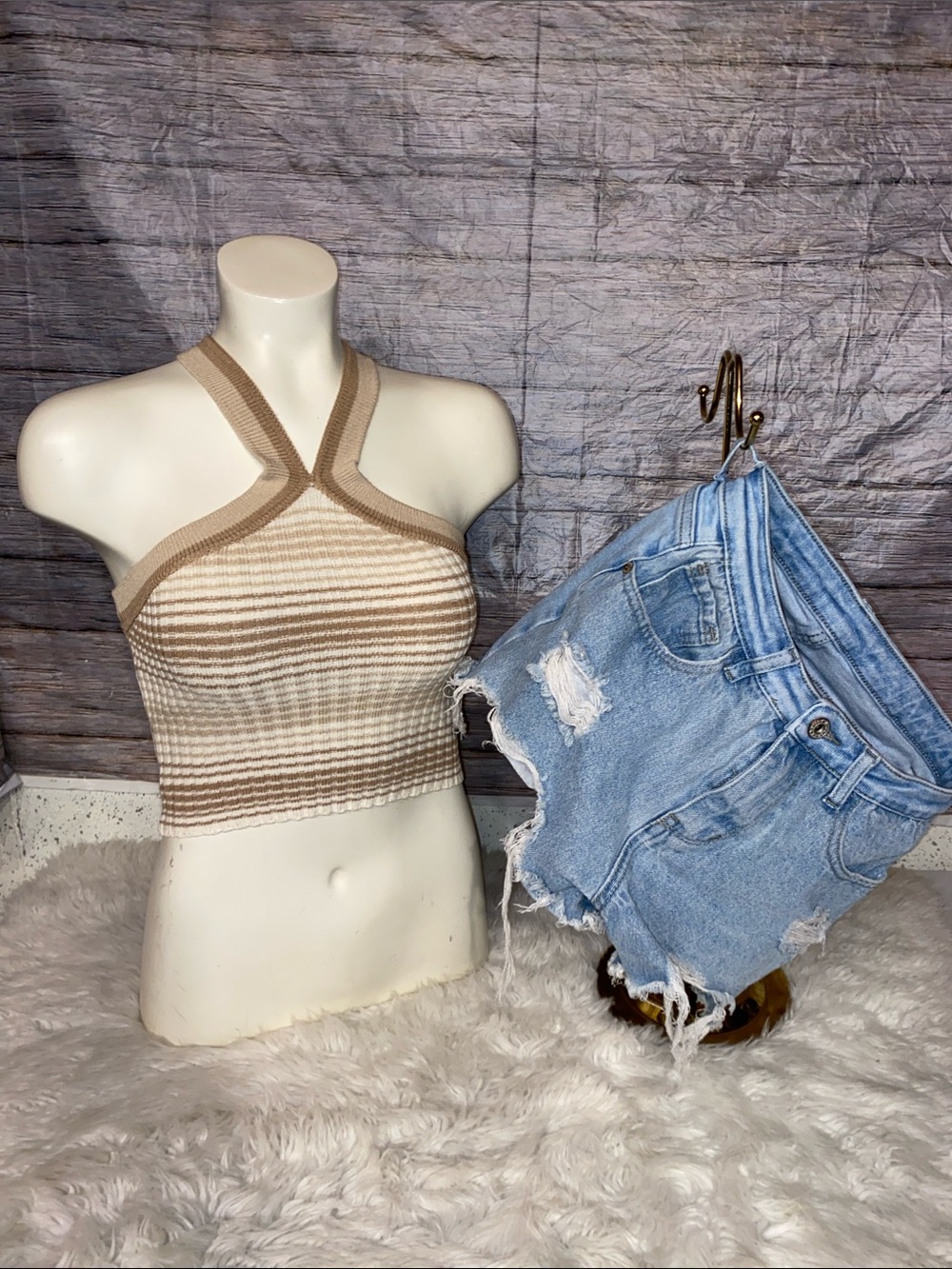 Sincerly Jules Beige & Cream Striped Knit Cropped Top